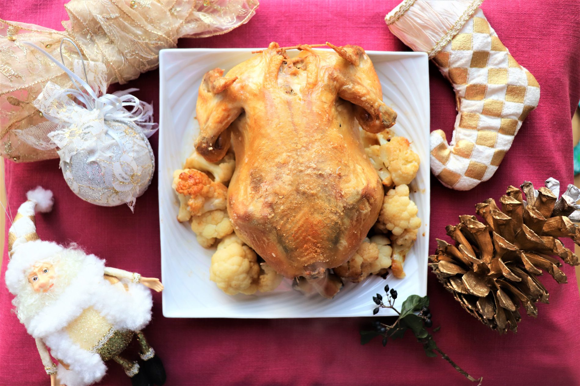 クリスマスに 丸鶏のローストチキン カリフラワー詰めのレシピ H Style